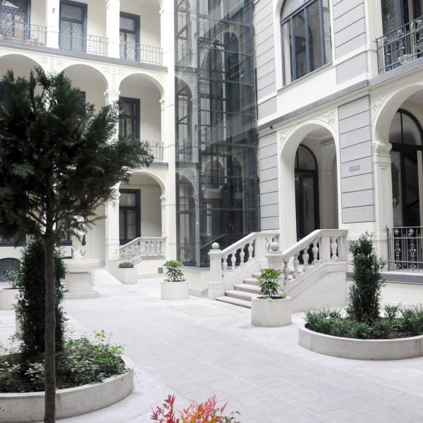 luxury_apartments-hungary_budapest-1_0